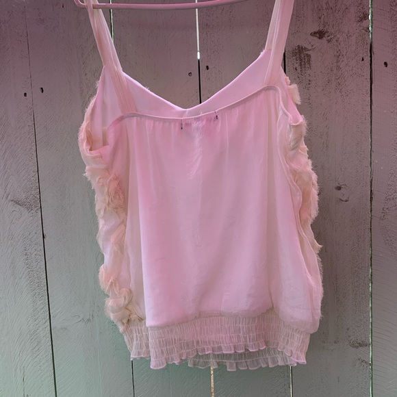 Delicate pattered tank with flowers. Soft. - Picture 3 of 3